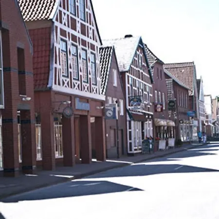 Grosses In Mueggendorf Mit Garten Prázdninový dům *